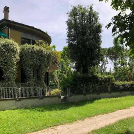 Bed & Breakfast Mase 4*